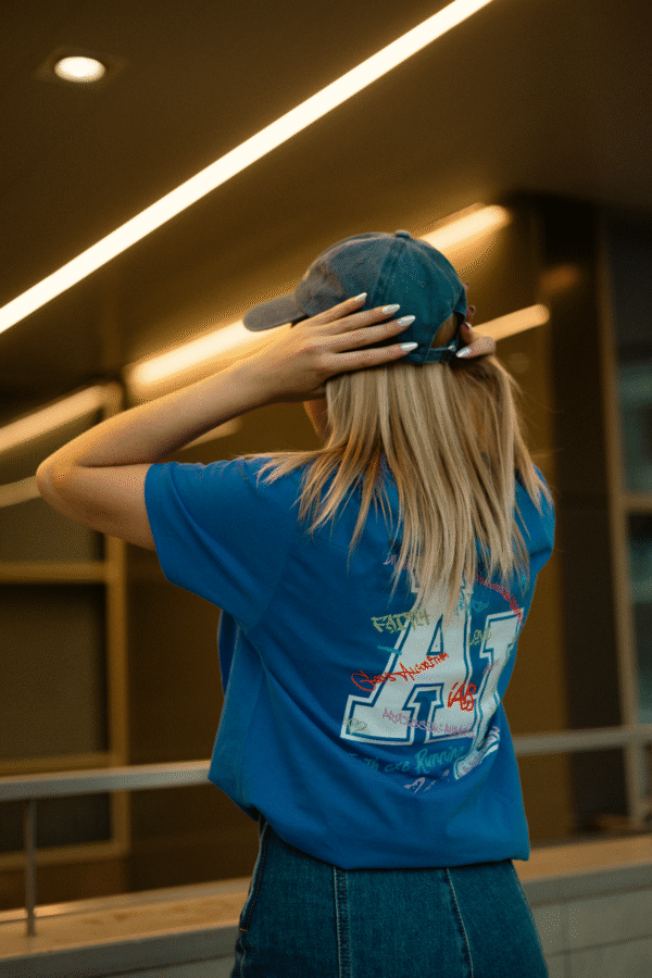 Camiseta Almighty Intelligence Blue